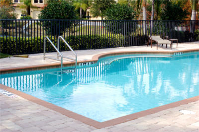 4 reasons fall is the best time to install your new in ground pool
