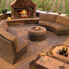 What Features Can Make an Outdoor Living Space More Functional and Inviting?